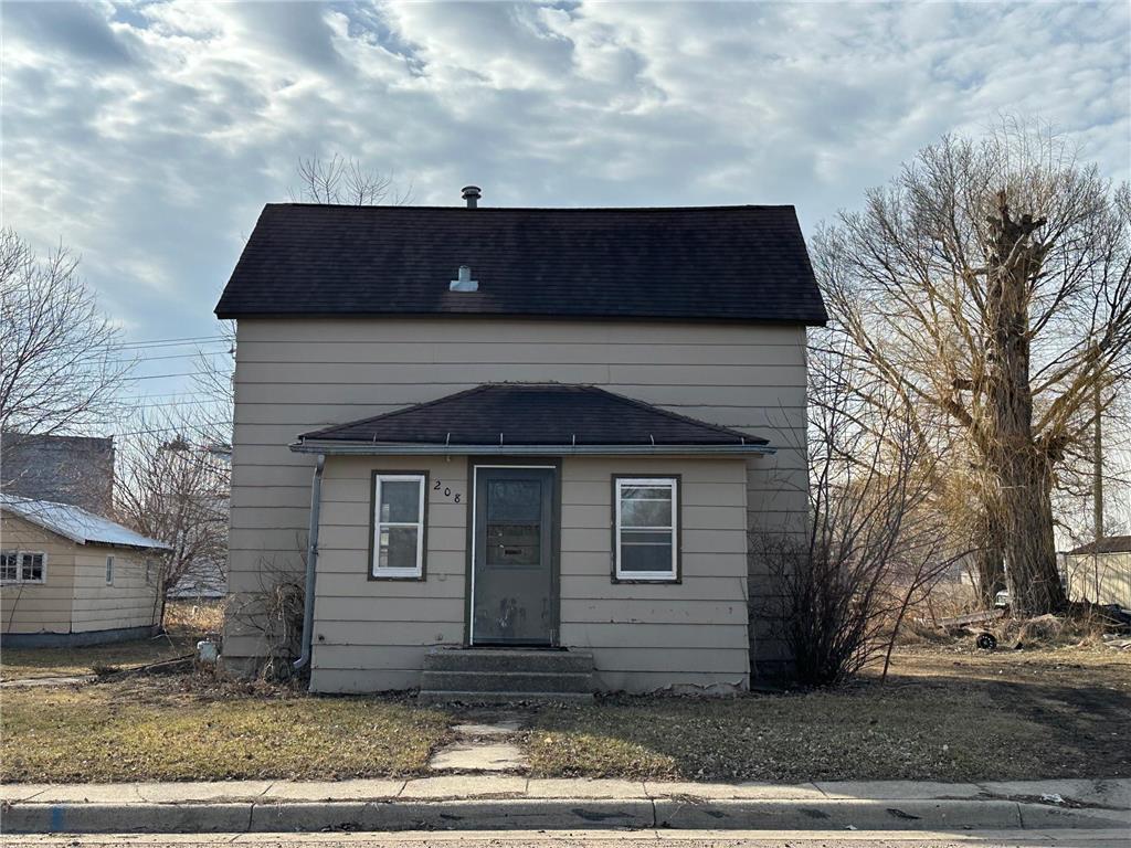 208 E 8th Street Fairmont MN 56031 6481579 image1