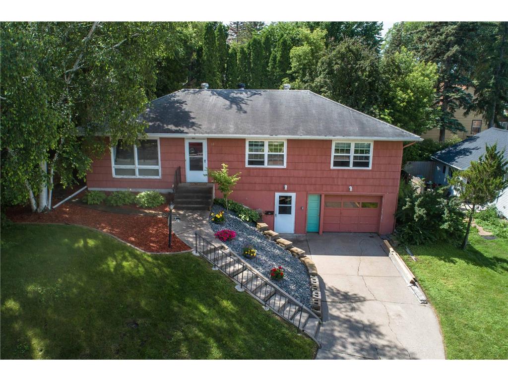 208 E Alcott Avenue Fergus Falls MN 56537 6562756 image1