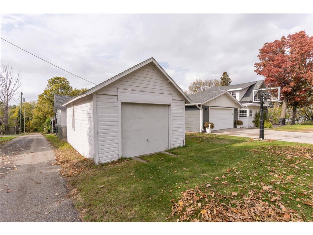 208 E Dunton Street, Battle Lake, MN, 56515 MLS 6504885 Edina Realty