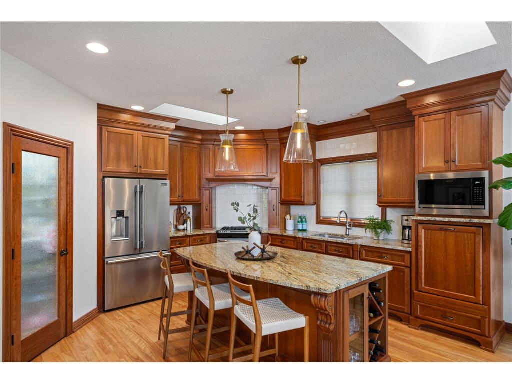 208 E Lake Street Waconia MN 55387 - Waconia 7046735 image32