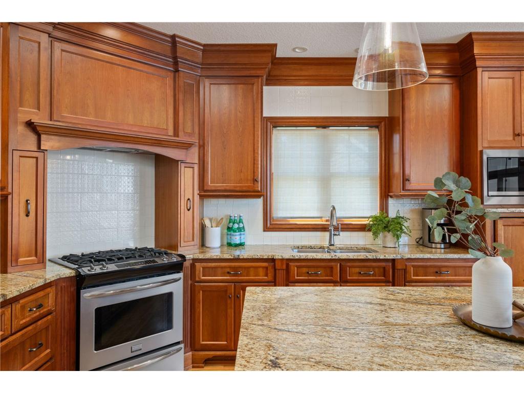 208 E Lake Street Waconia MN 55387 - Waconia 7046735 image33