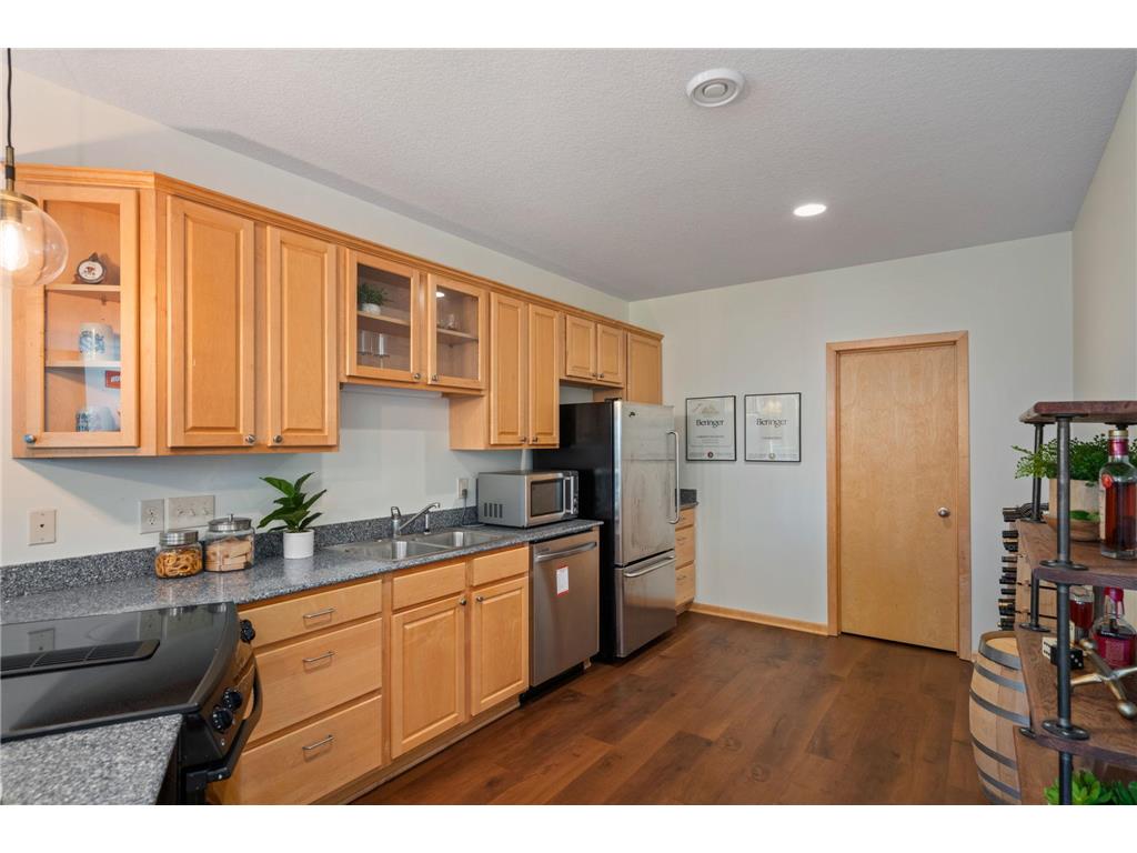 208 E Lake Street Waconia MN 55387 - Waconia 7046735 image58