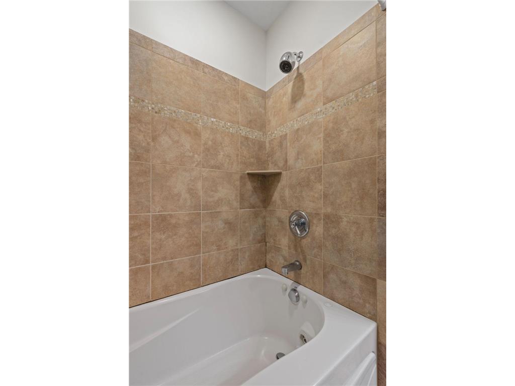 208 E Lake Street Waconia MN 55387 - Waconia 7046735 image64
