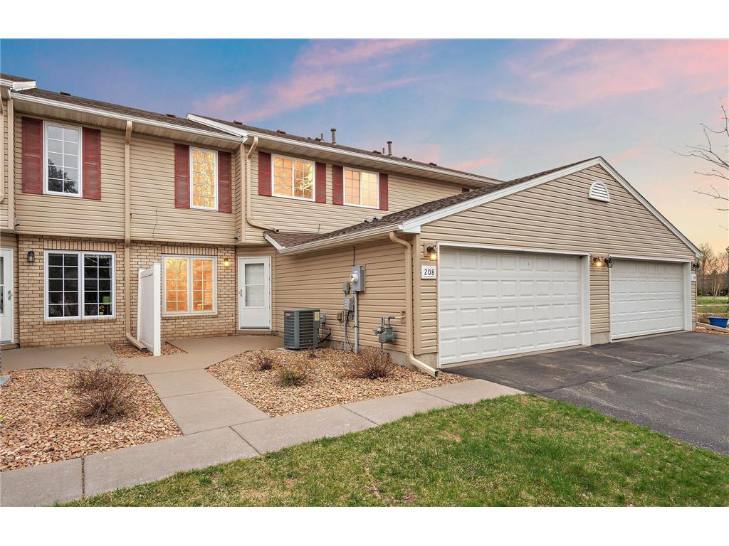 208 E Orchard Street Belle Plaine MN 56011 7063456 image2