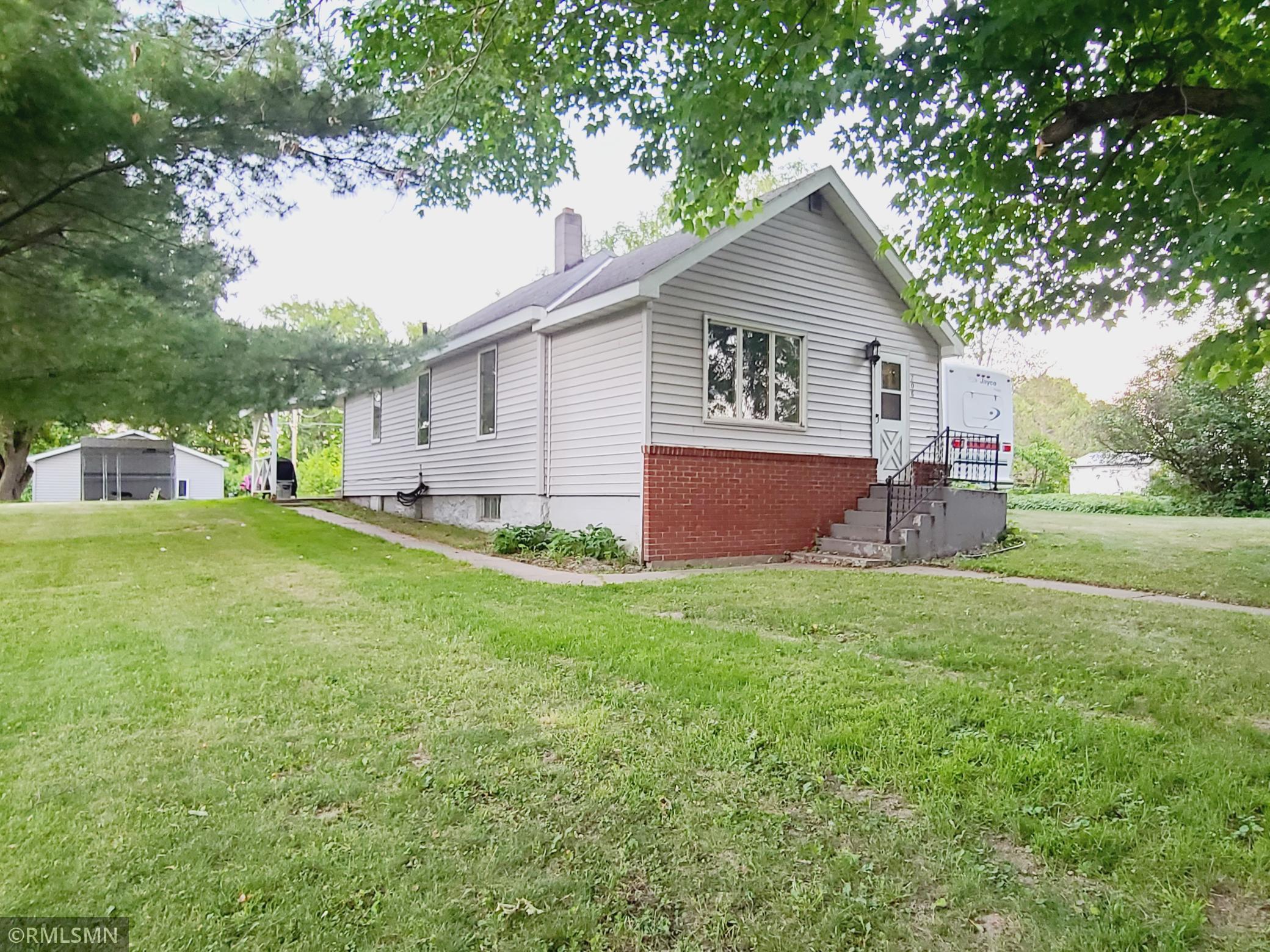 208 Hartley Street, Coleraine, MN 55722 MLS 6010094 Edina Realty