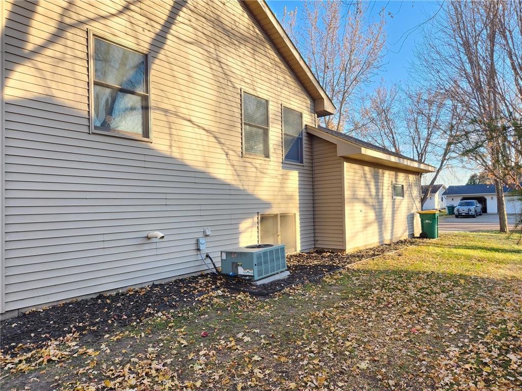 208 Holly Lane Janesville MN 56048 6819725 image12