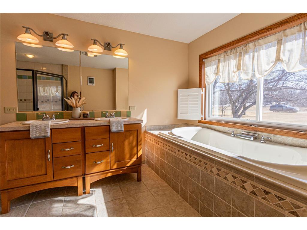 208 King Street W Osakis MN 56360 - Osakis 7033999 image25