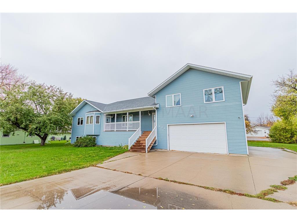 208 MAIN Street, Harwood, ND, 58042 MLS 7428611 Edina Realty