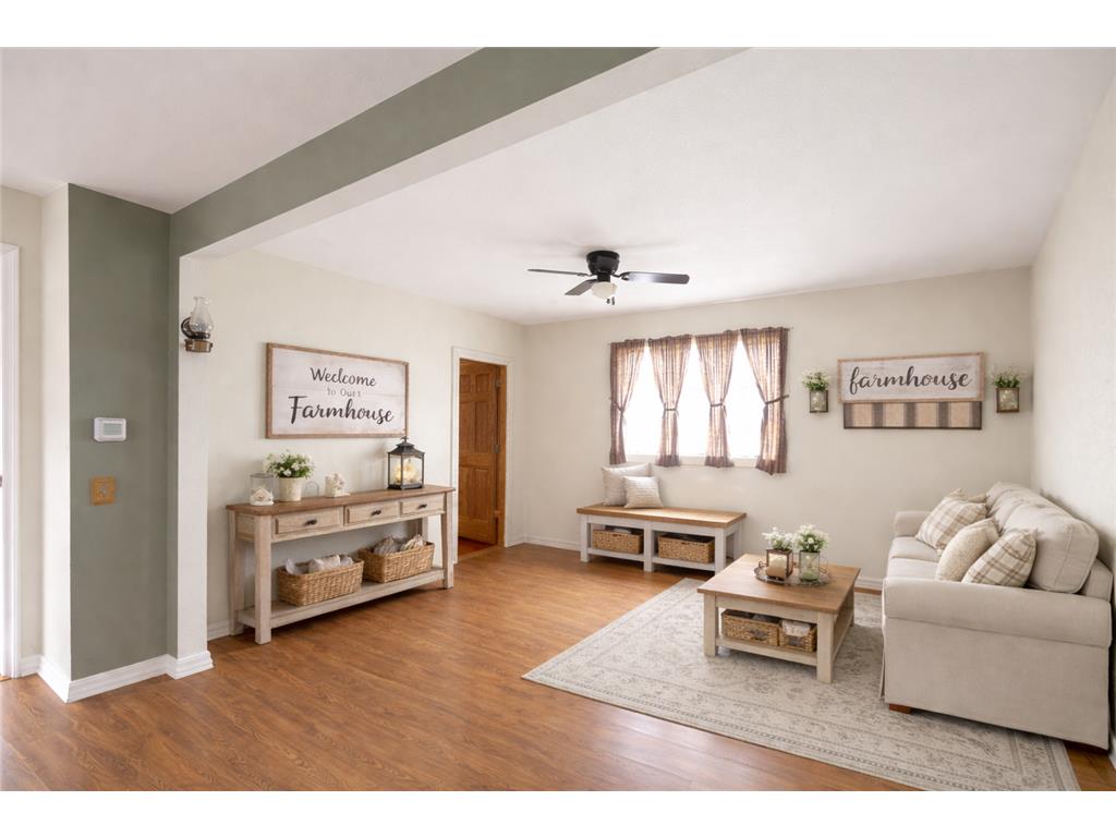 208 Margaret Avenue Barry MN 56210 7040472 image1