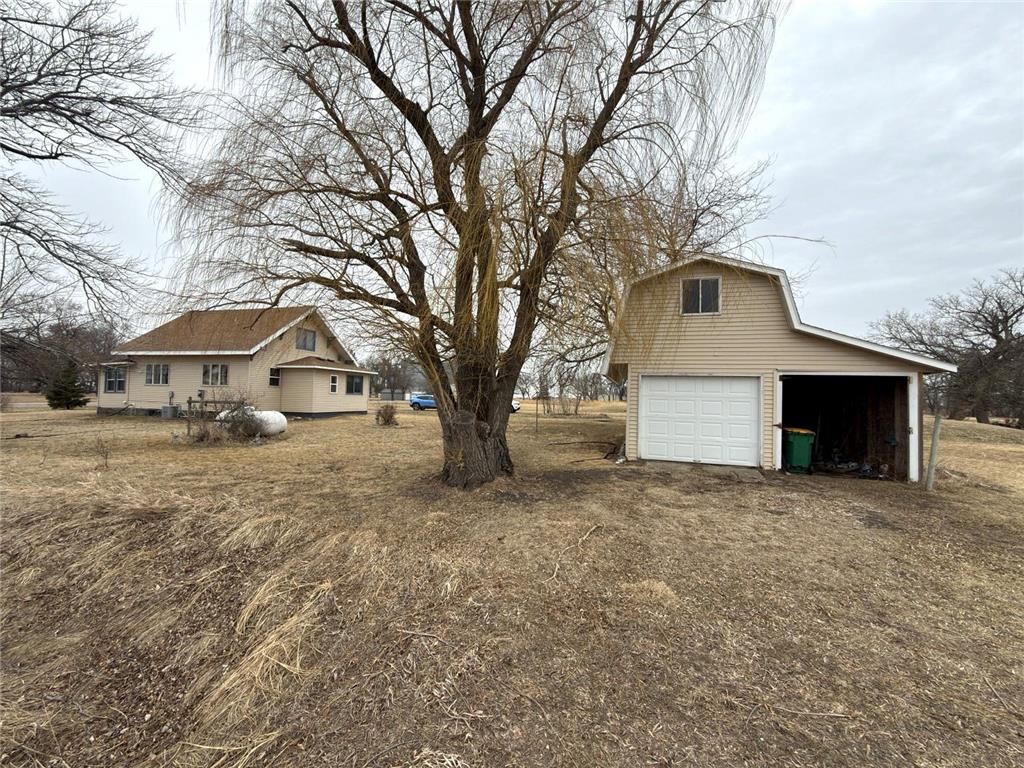 208 Margaret Avenue Barry MN 56210 7040472 image23