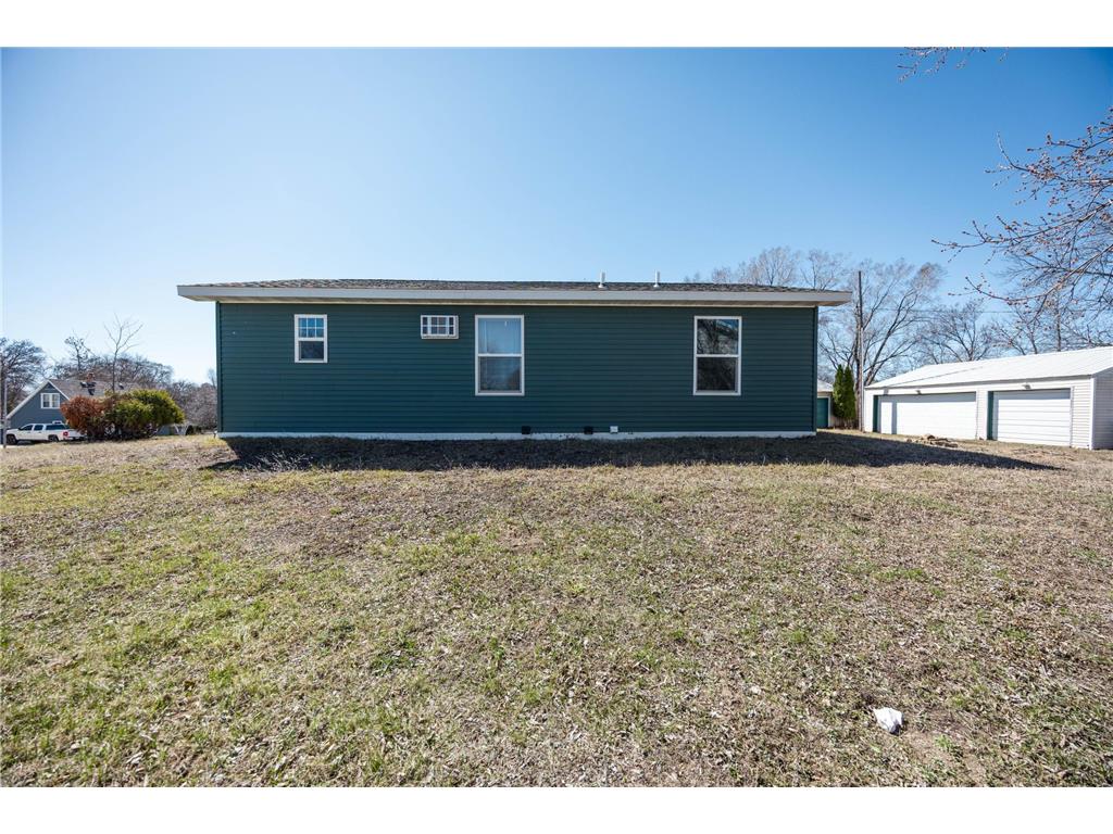 208 Minnesota Avenue Detroit Lakes MN 56501 7059720 image41
