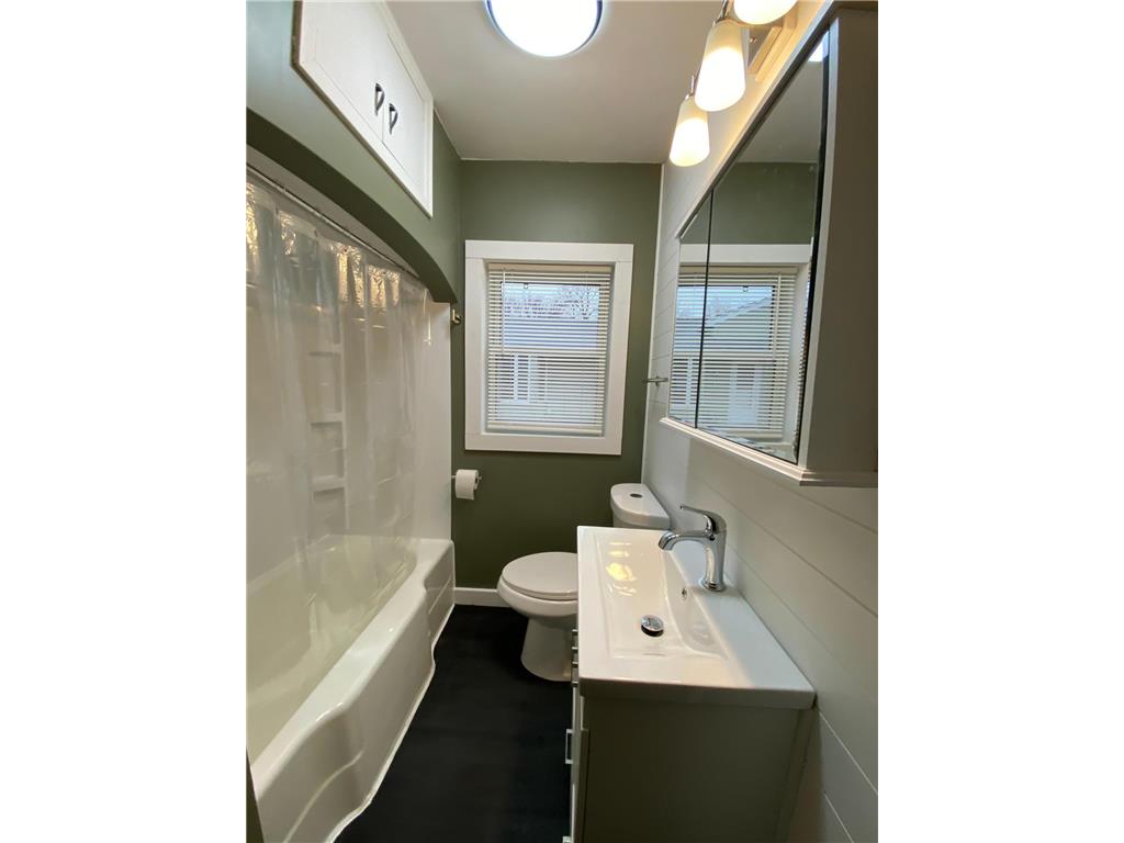 208 N 2nd Street Kiester MN 56051 6822060 image17