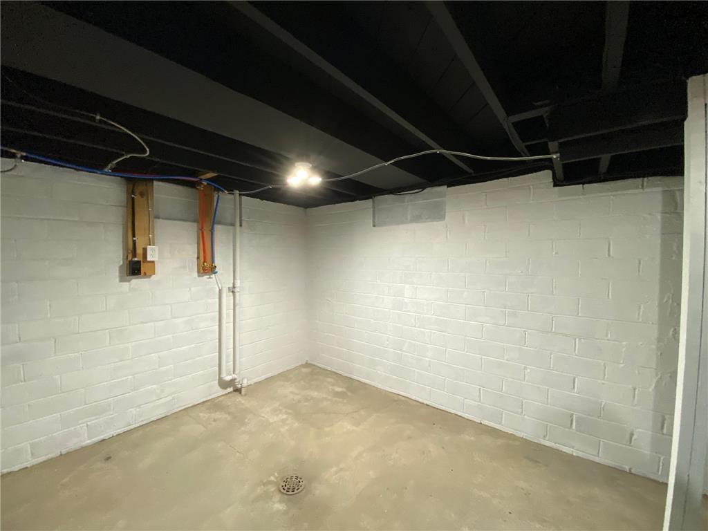 208 N 2nd Street Kiester MN 56051 6822060 image26