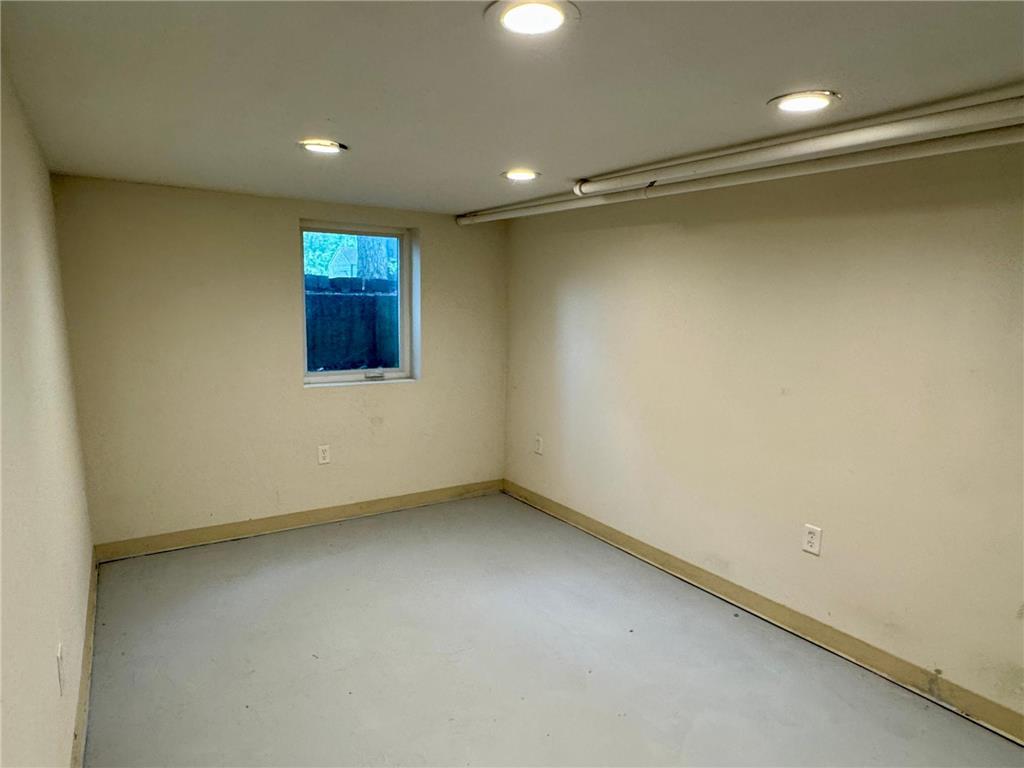 208 N 7th Street Olivia MN 56277 6780651 image18