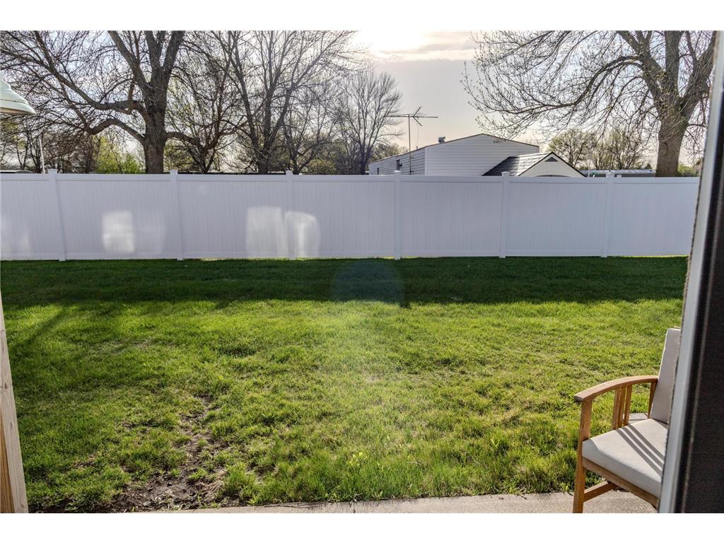 208 NW 5th Street NW #B Dilworth MN 56529 7080090 image28