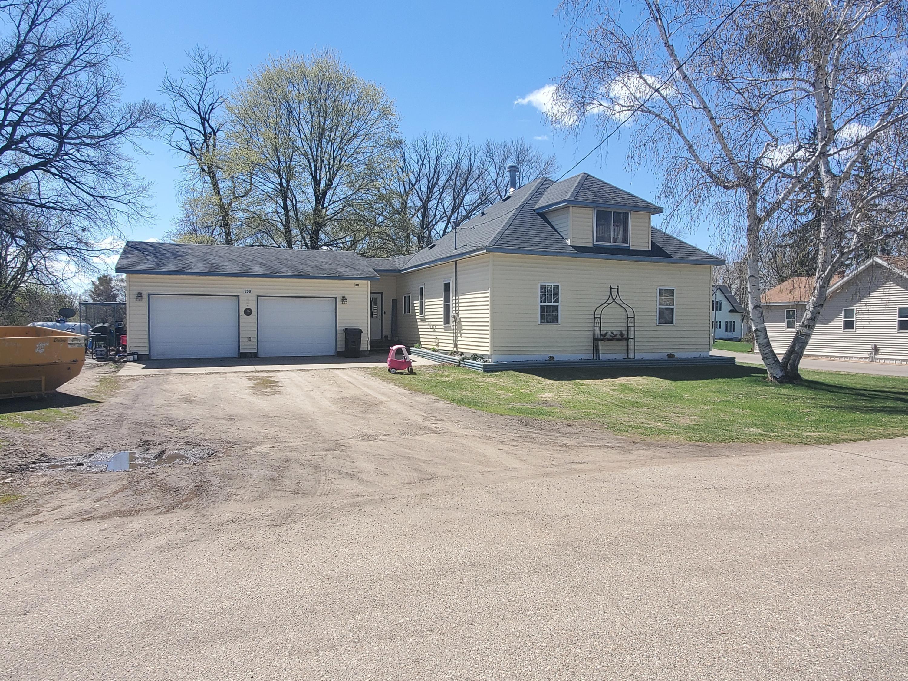 208 Oak Avenue E, Underwood, MN 56586 MLS 6064882 Edina Realty