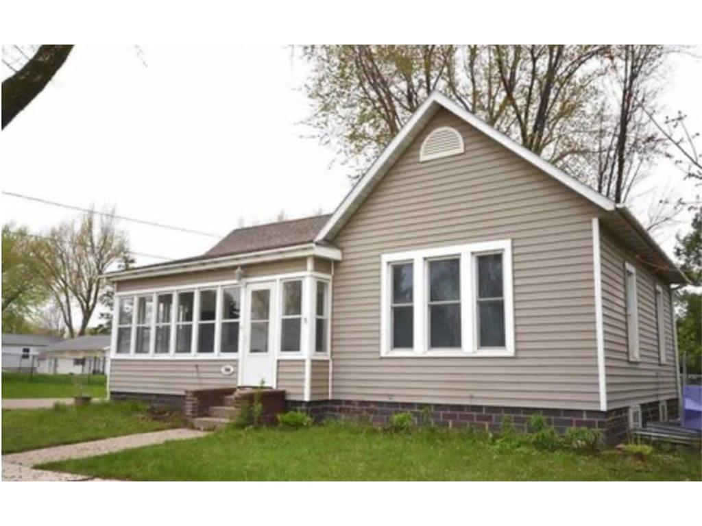 208 Park Avenue NW Elysian MN 56028 6759435 image1