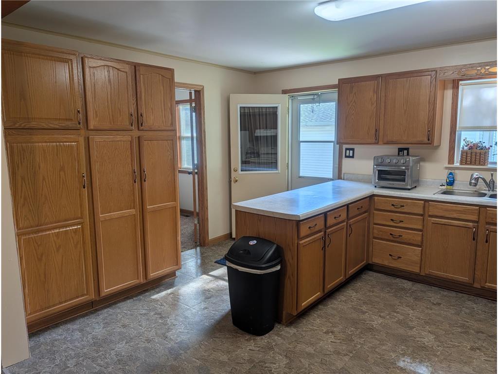208 S 7th Street Montevideo MN 56265 7086832 image14