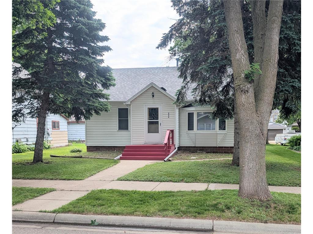 208 S 7th Street Montevideo MN 56265 7086832 image2