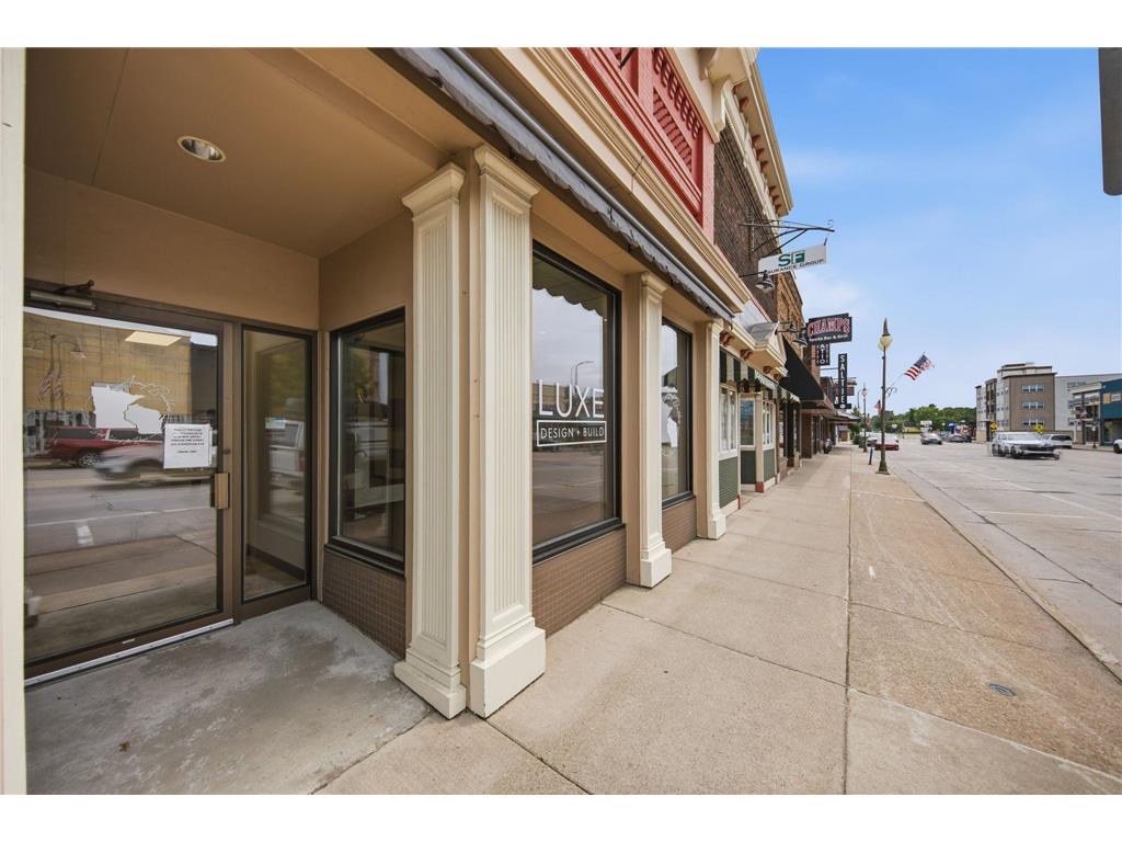 208 S Knowles Avenue New Richmond WI 54017 7097042 image28