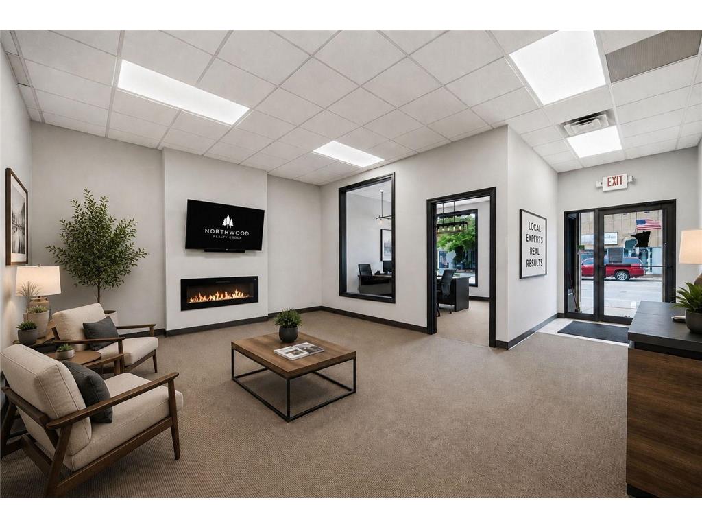 208 S Knowles Avenue New Richmond WI 54017 7097042 image3