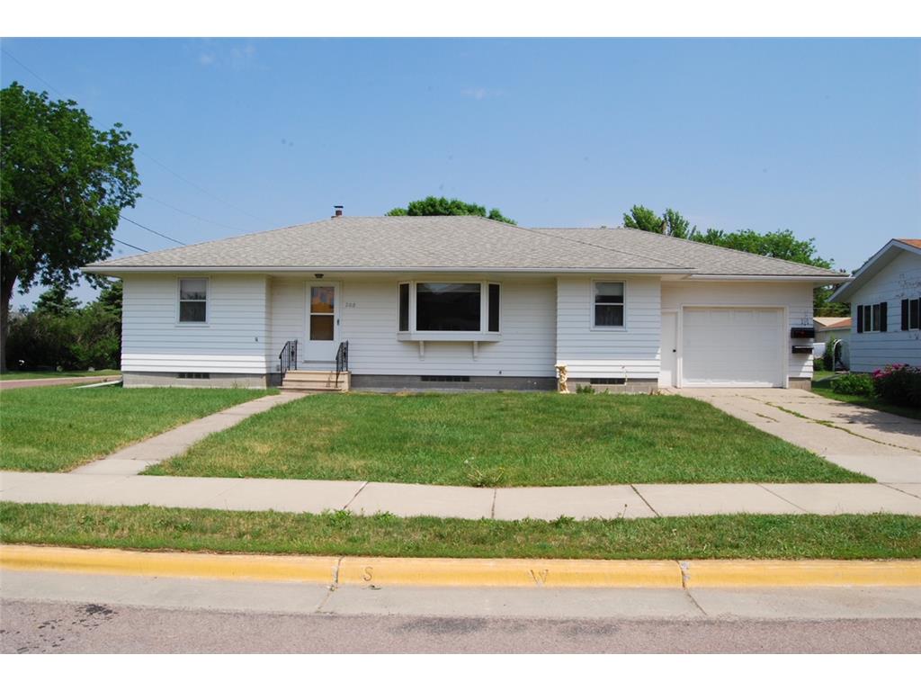 208 Silver Street W Mapleton MN 56065 6382814 image1