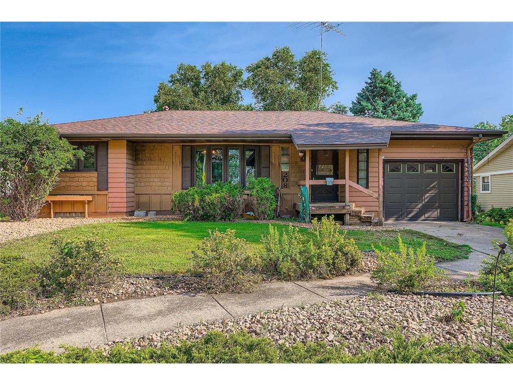 208 Sunset Drive Jordan MN 55352 6762411 image1