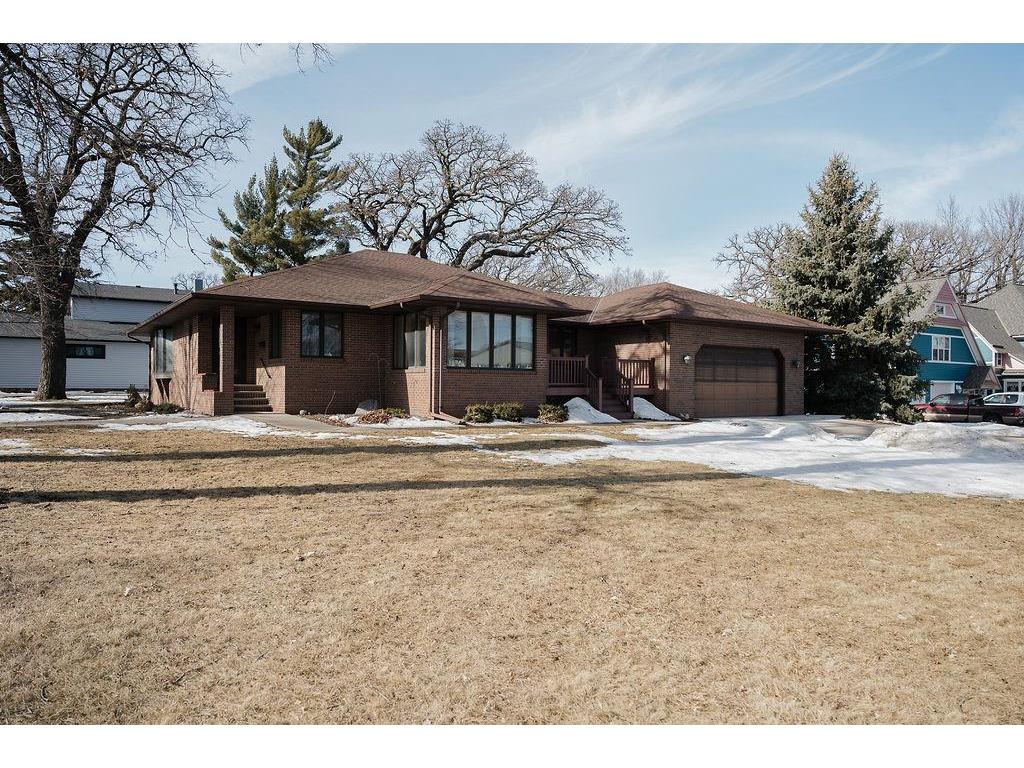 208 W 6th Street Blue Earth MN 56013 6804963 image1
