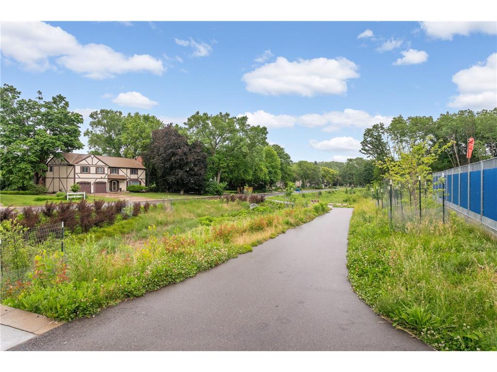 2080 Kelly Drive Golden Valley MN 55427 7062776 image63