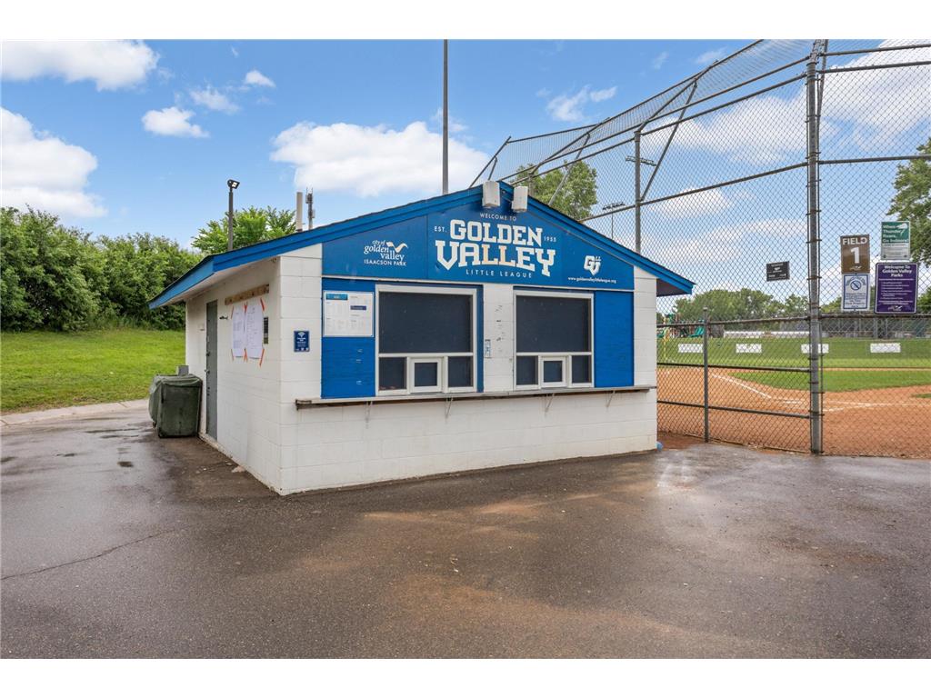 2080 Kelly Drive Golden Valley MN 55427 7062776 image66