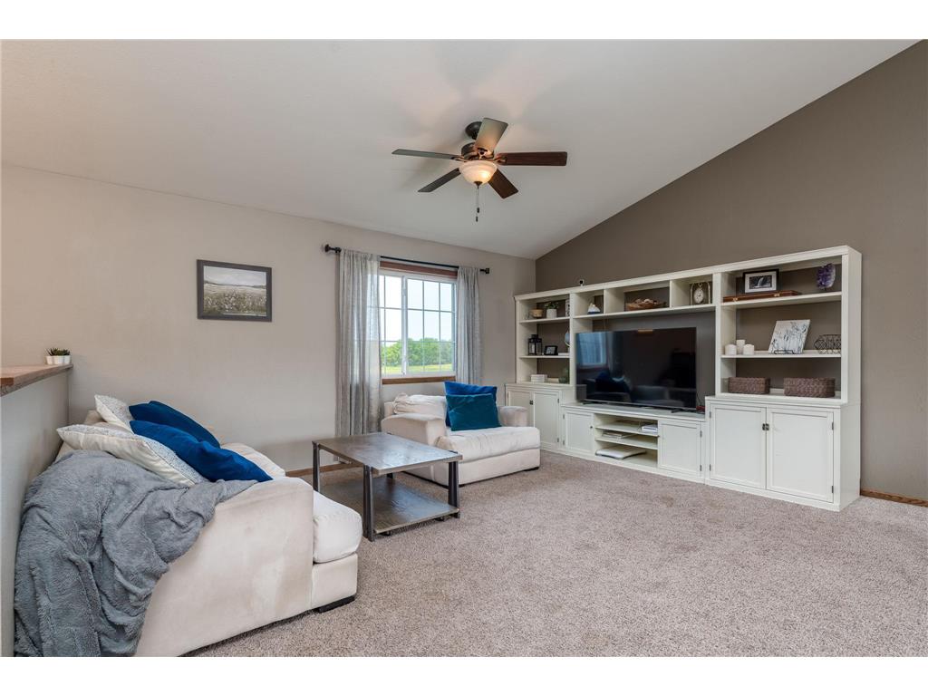2080 Pratt Cir Saint Peter MN 56082 7065766 image4
