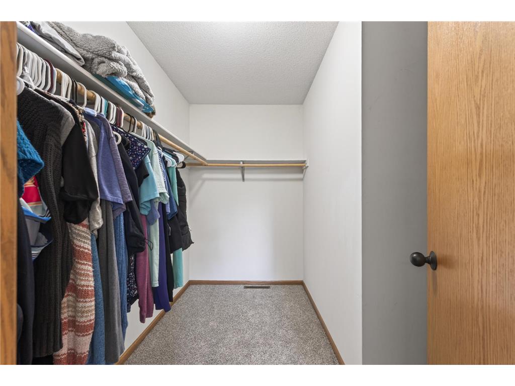 2081 Silver Street Waconia MN 55387 7078083 image32
