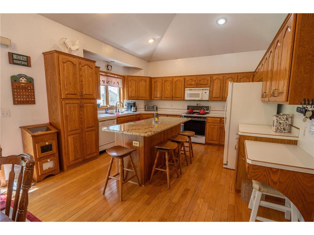 20810 Parkfield Avenue Jordan MN 55352 7070626 image4
