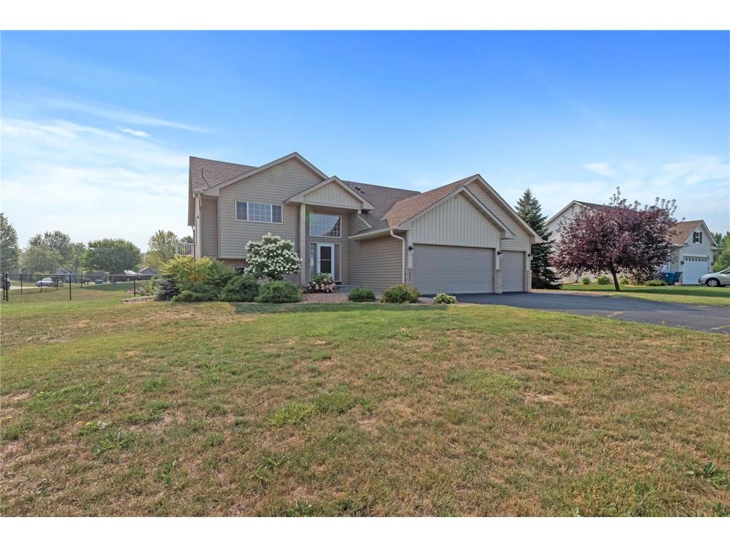 20819 Granada Avenue N Forest Lake MN 55025 6388023 image1