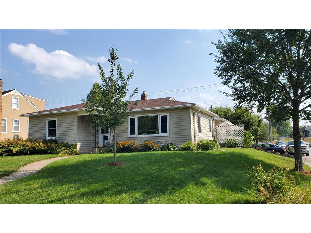 2082 3rd Street E Saint Paul MN 55119 6592672 image1