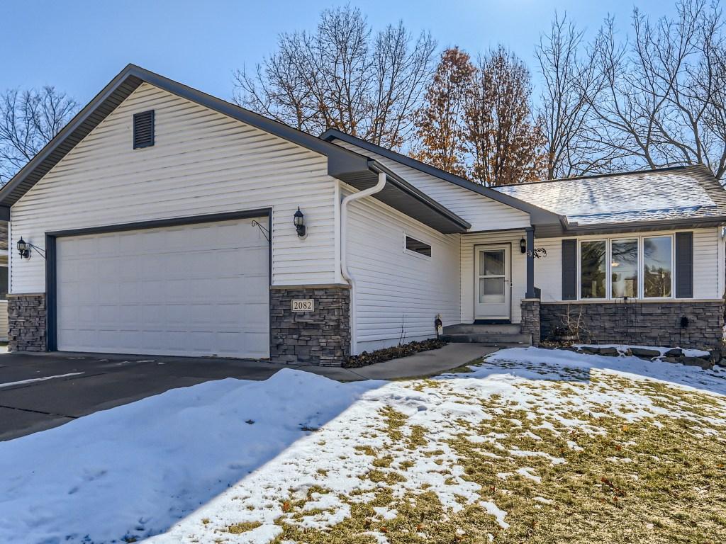 2082 Cowern Place E North Saint Paul MN 55109 6492840 image1