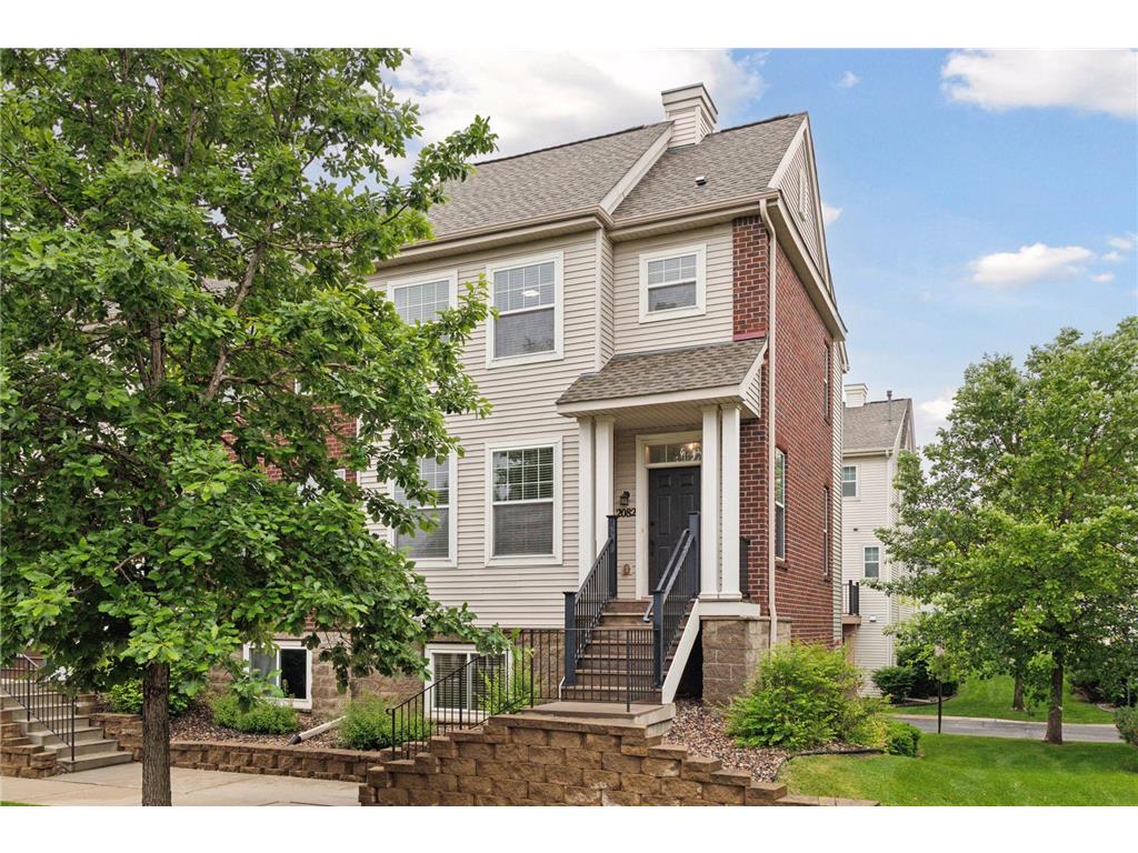 2082 Wellens Street Chaska MN 55318 6735882 image1