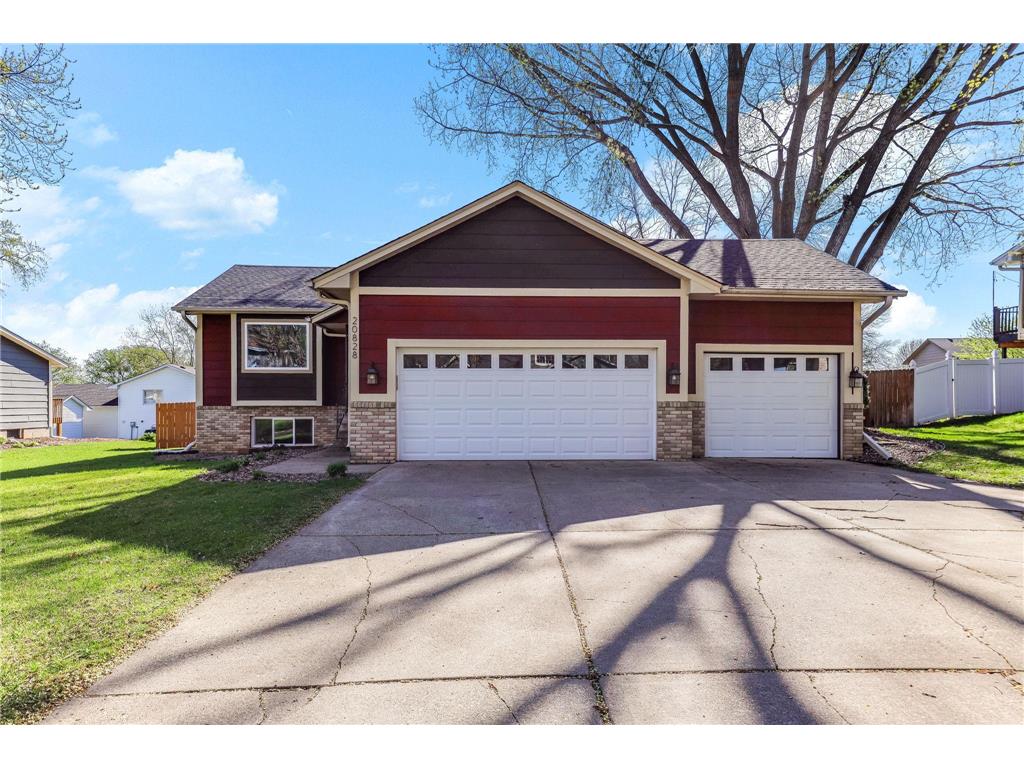 20828 Iran Avenue Lakeville MN 55044 7048216 image1
