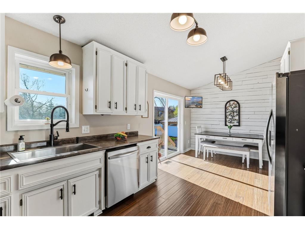 20828 Iran Avenue Lakeville MN 55044 7048216 image13
