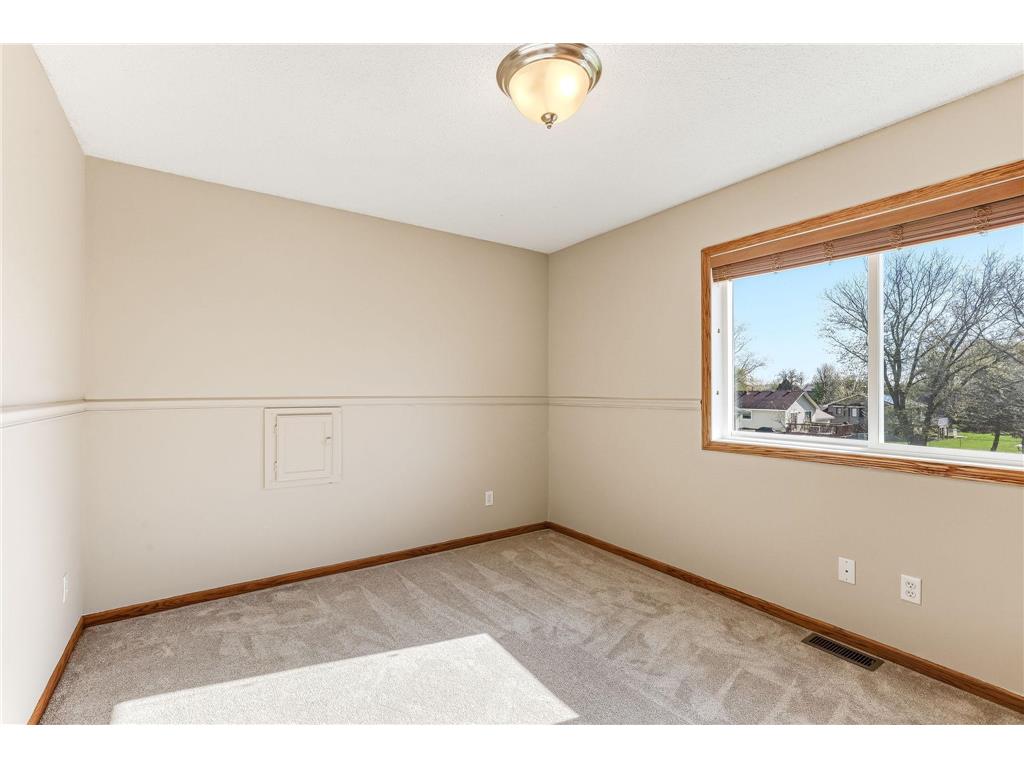 20828 Iran Avenue Lakeville MN 55044 7048216 image16