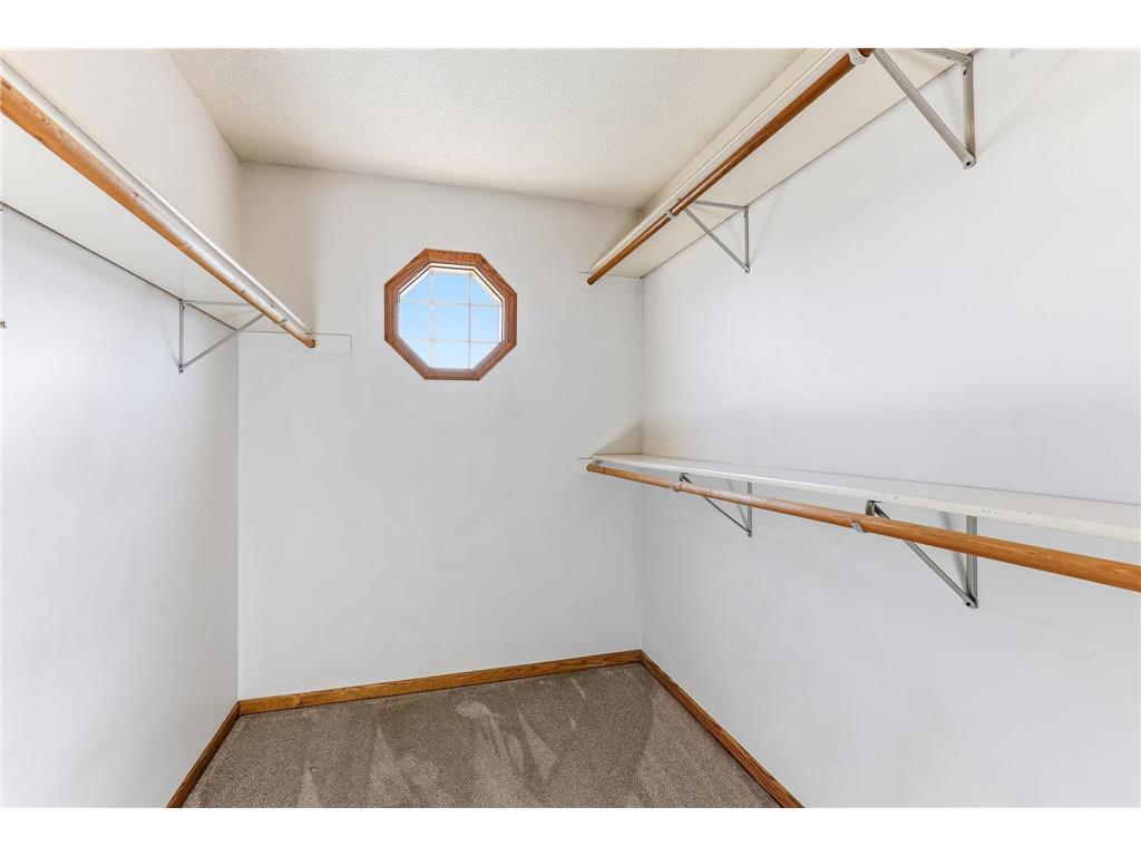 20828 Iran Avenue Lakeville MN 55044 7048216 image20