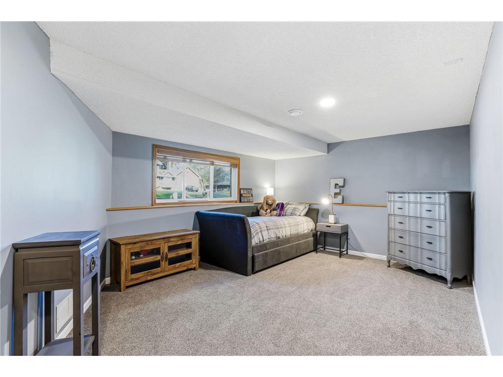 20828 Iran Avenue Lakeville MN 55044 7048216 image32
