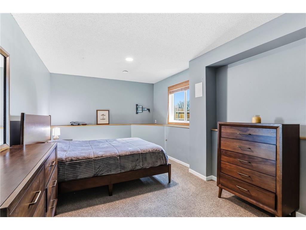 20828 Iran Avenue Lakeville MN 55044 7048216 image34