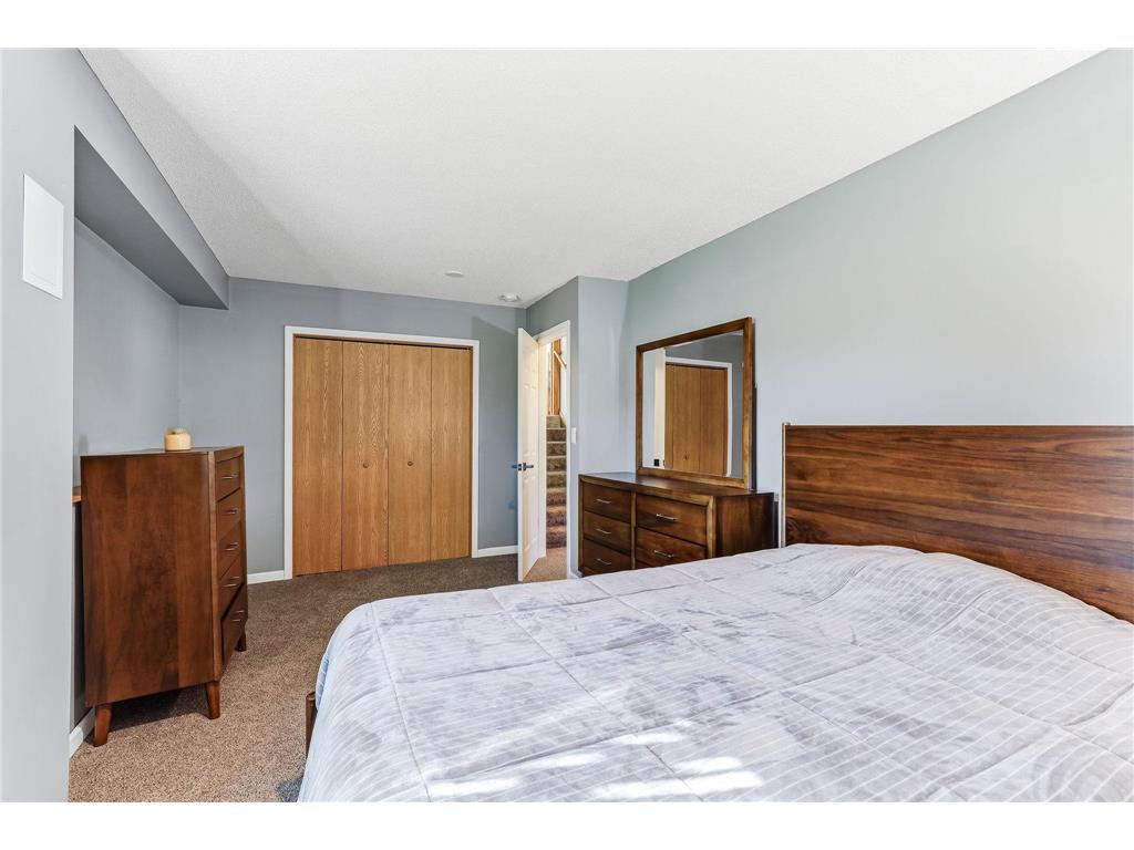 20828 Iran Avenue Lakeville MN 55044 7048216 image35
