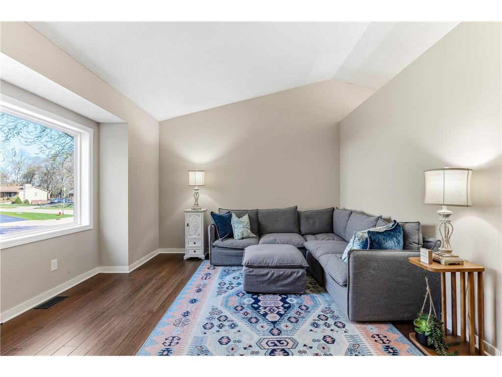 20828 Iran Avenue Lakeville MN 55044 7048216 image7