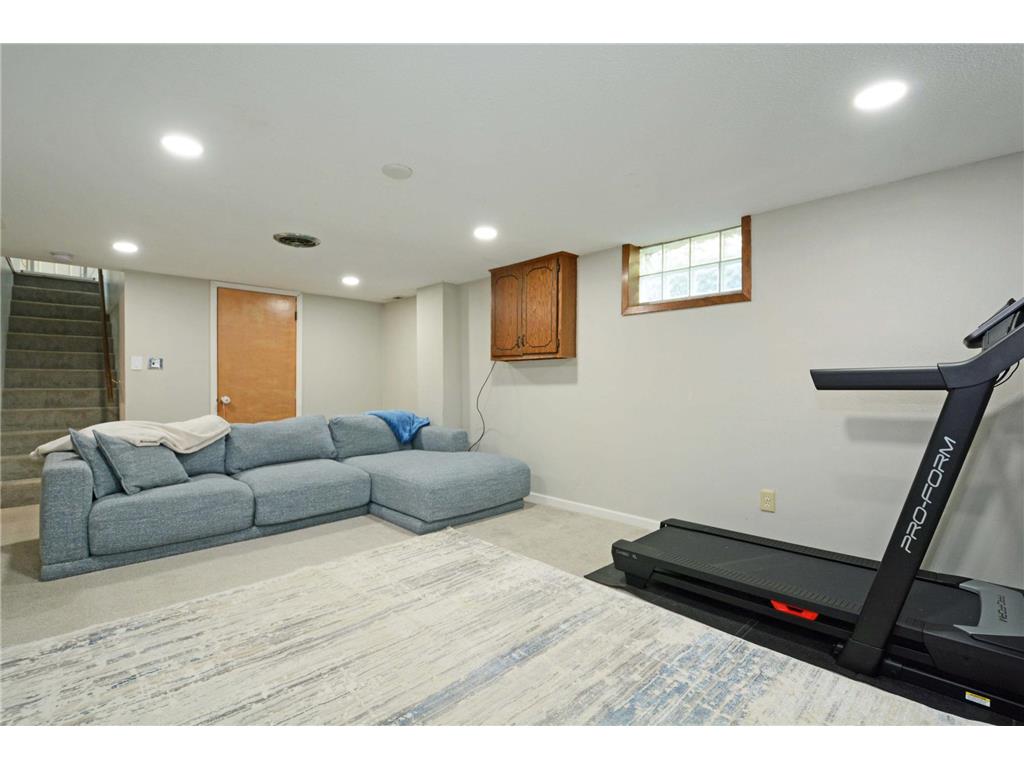 2083 Orange Avenue E Saint Paul MN 55119 7083692 image22