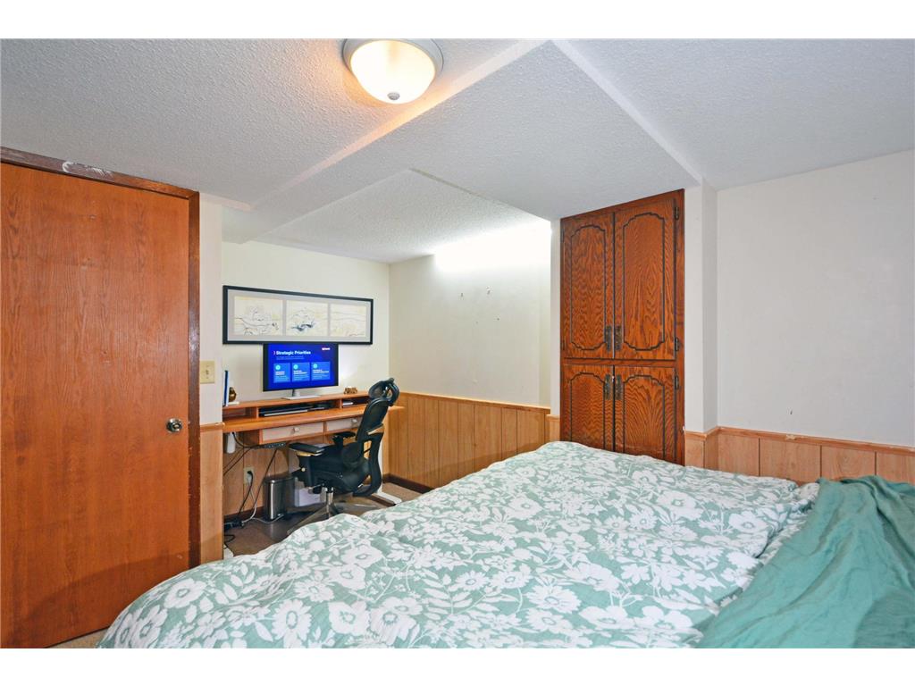 2083 Orange Avenue E Saint Paul MN 55119 7083692 image25