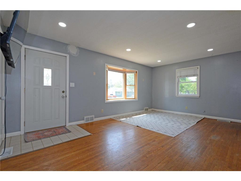 2083 Orange Avenue E Saint Paul MN 55119 7083692 image7