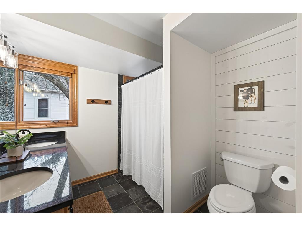 2084 4th Street White Bear Lake MN 55110 7081492 image26
