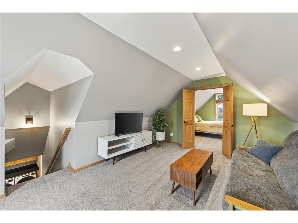 2084 4th Street White Bear Lake MN 55110 7081492 image30